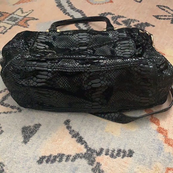 Michael Kors faux snake handbag - Picture 5 of 6